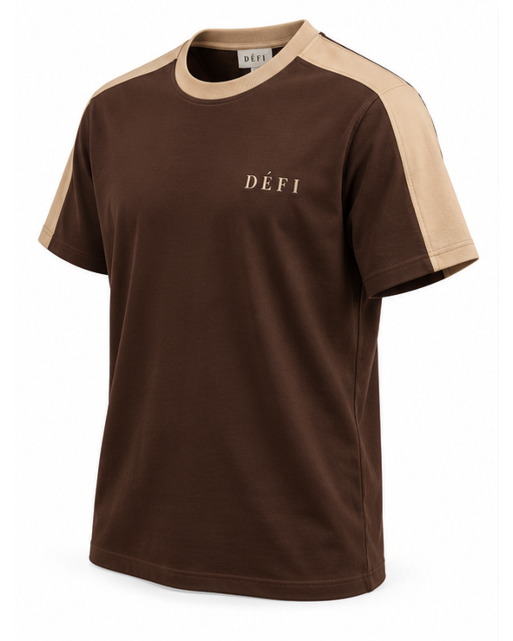 Défi Saddle men's interlock T-shirt in deep espresso brown and sand beige, angled side view